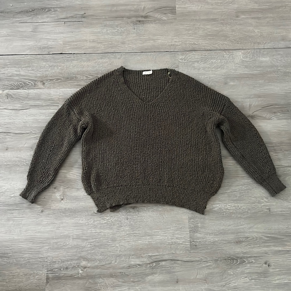 Debut | Army Green/Olive Sweater
